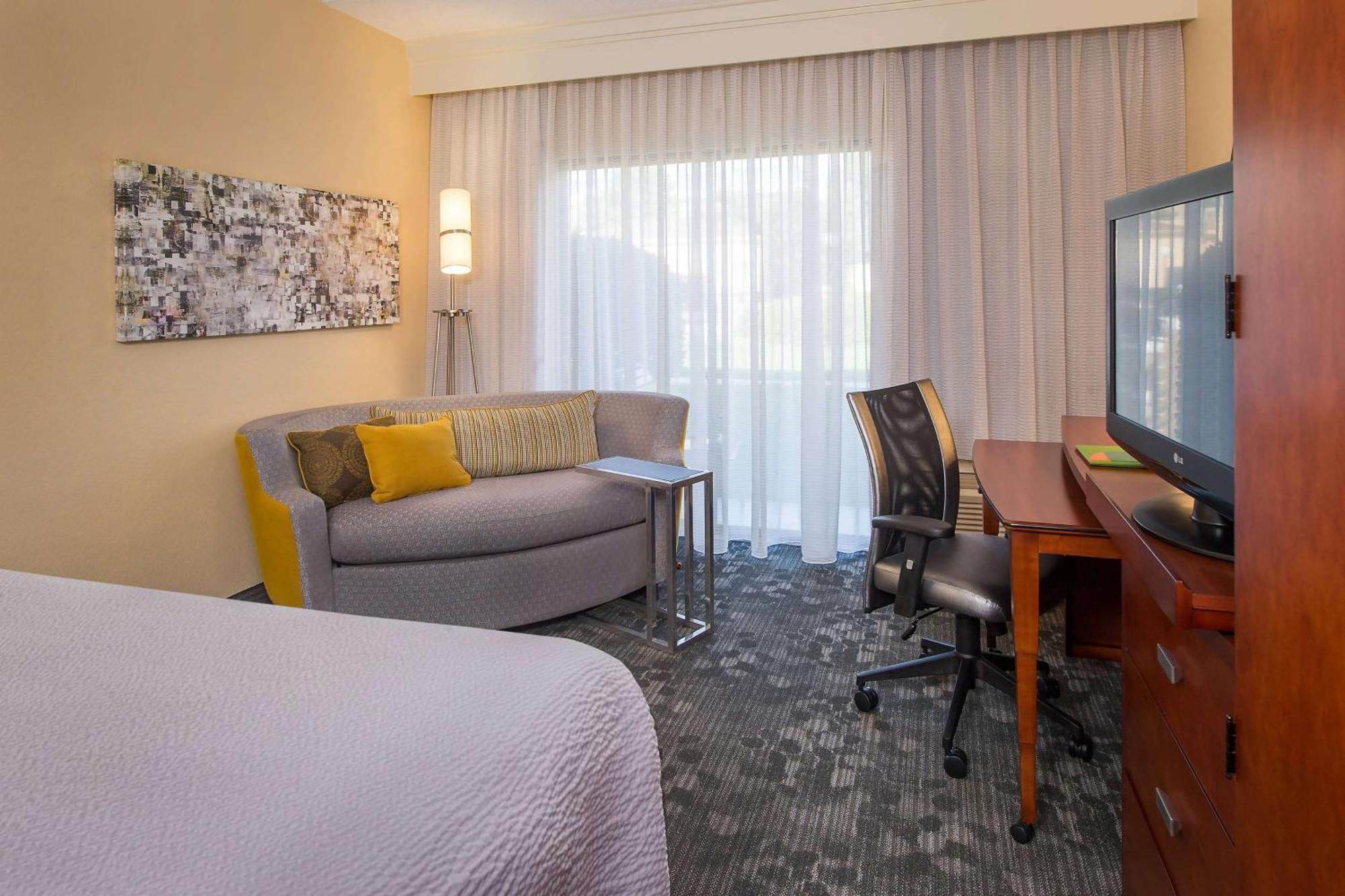 Sonesta Select Charlotte University Research Park Exterior photo
