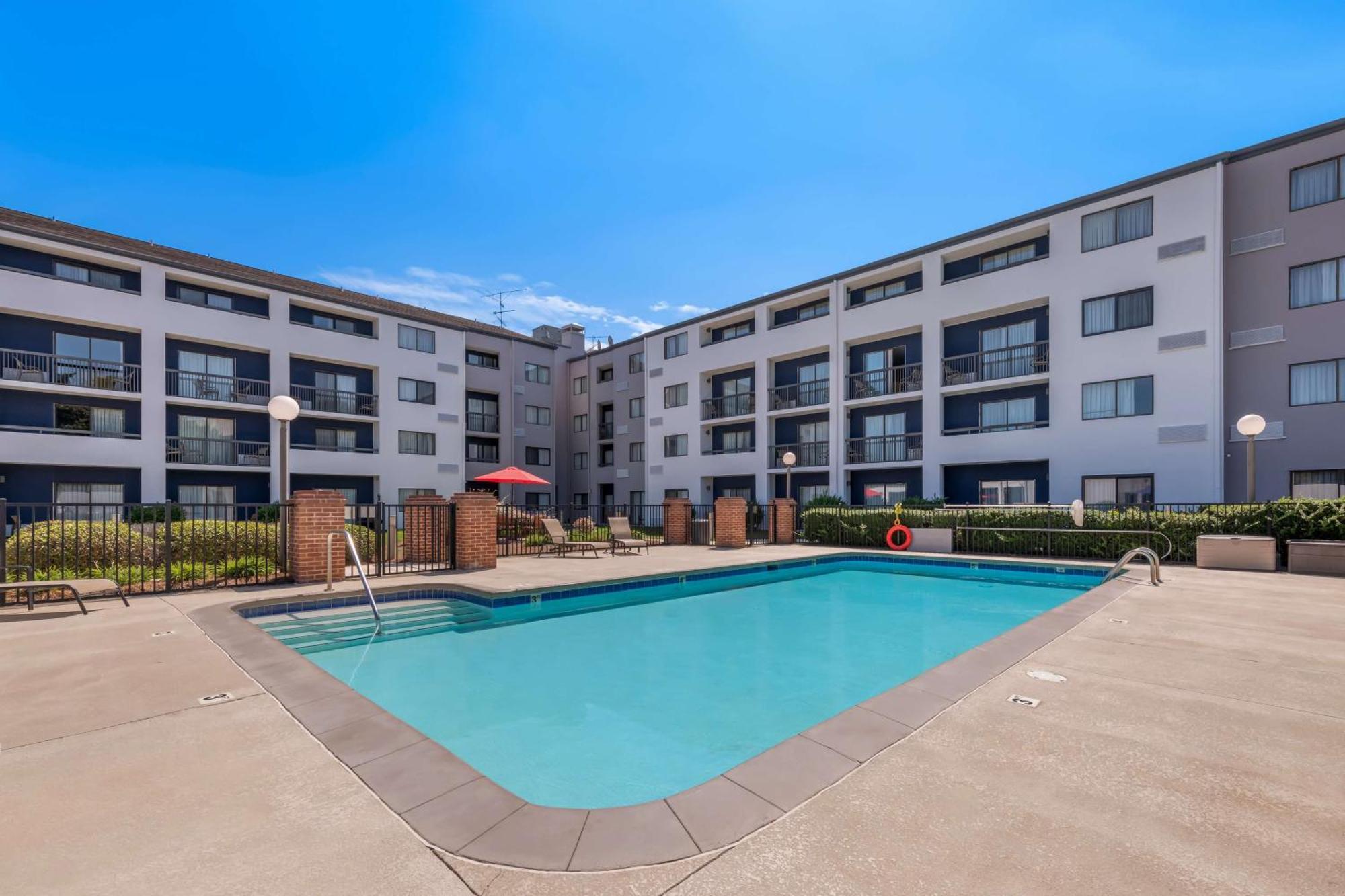 Sonesta Select Charlotte University Research Park Exterior photo